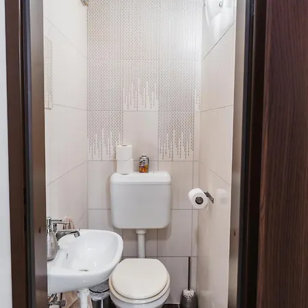 Melior Szálló 3* Eger