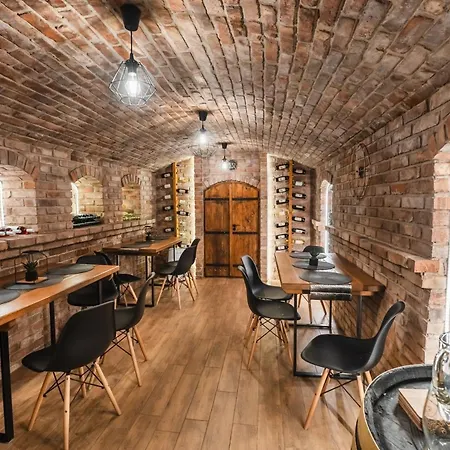 Melior Szallo Bed & Breakfast *