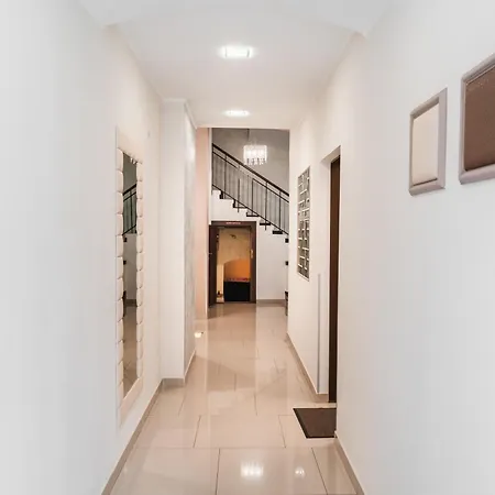 Melior Szallo Bed & Breakfast *