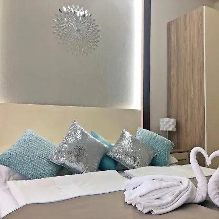 Melior Szallo Bed & Breakfast *