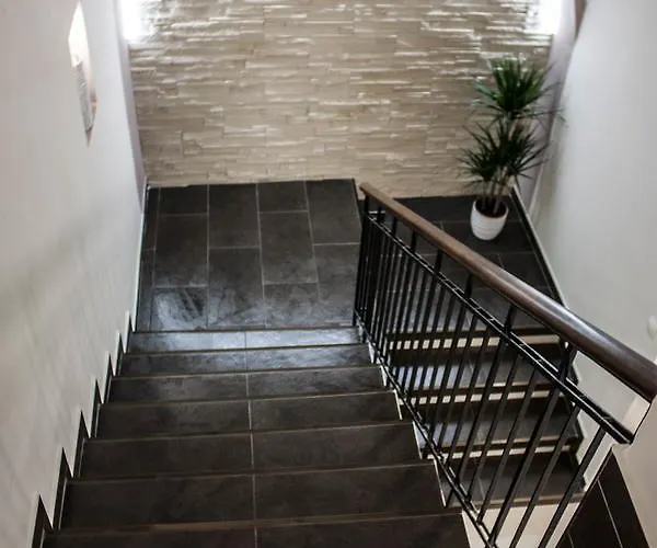 Melior Szallo 3*